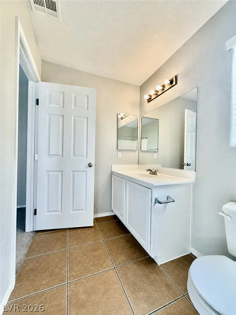 6393 Grays River, Las Vegas, NV 89148