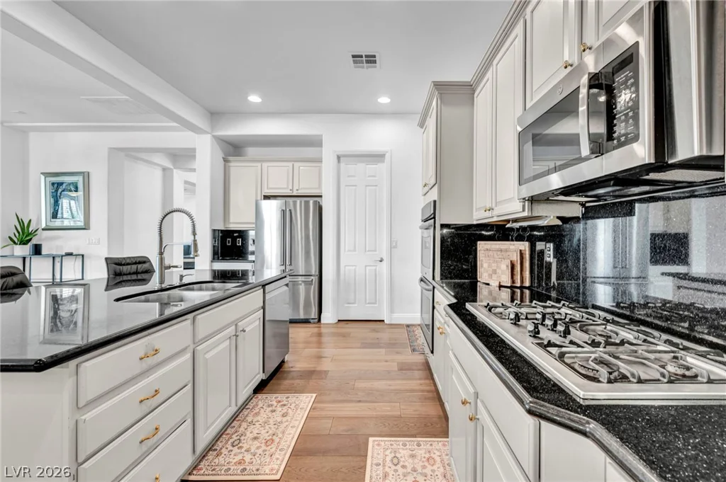 7850 Carolyn Lee, Las Vegas, NV 89131