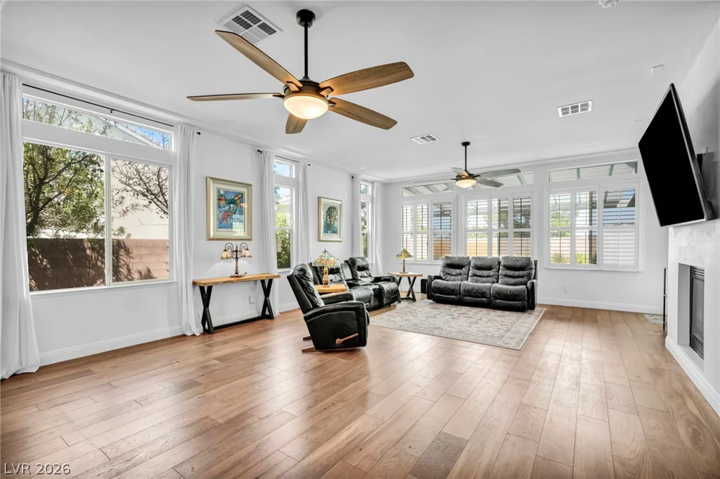 7850 Carolyn Lee, Las Vegas, NV 89131