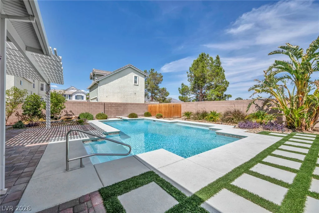 7850 Carolyn Lee, Las Vegas, NV 89131