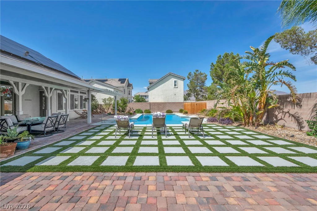 7850 Carolyn Lee, Las Vegas, NV 89131
