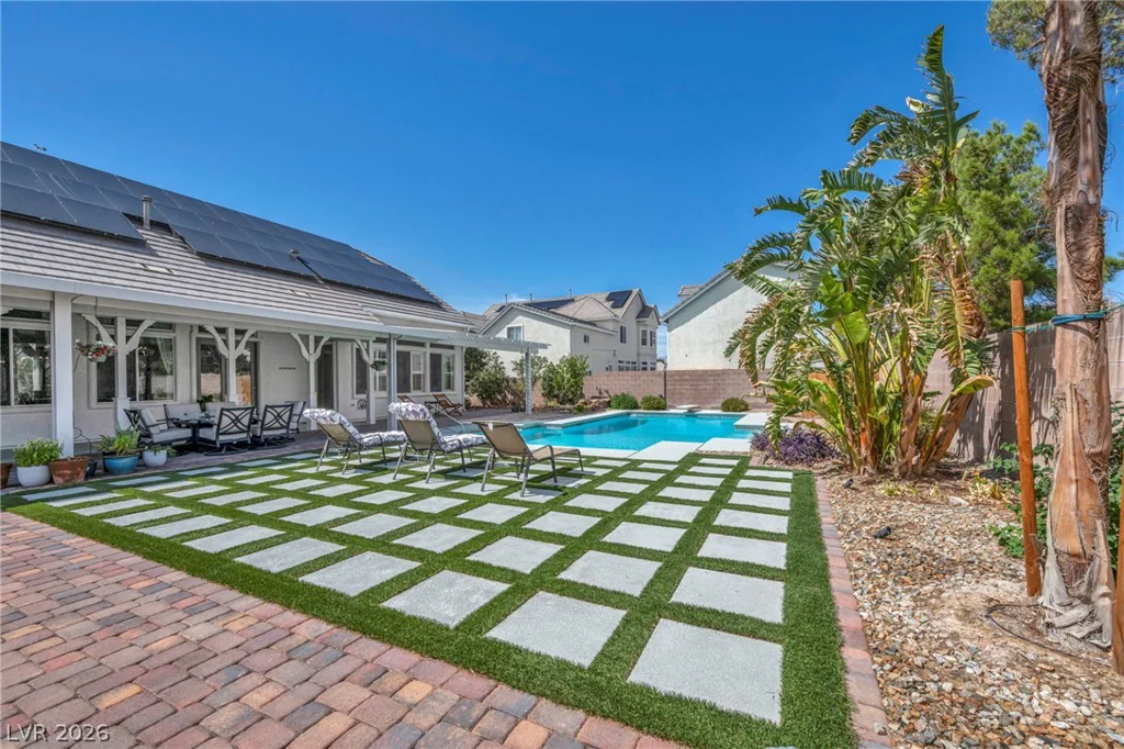 7850 Carolyn Lee, Las Vegas, NV 89131