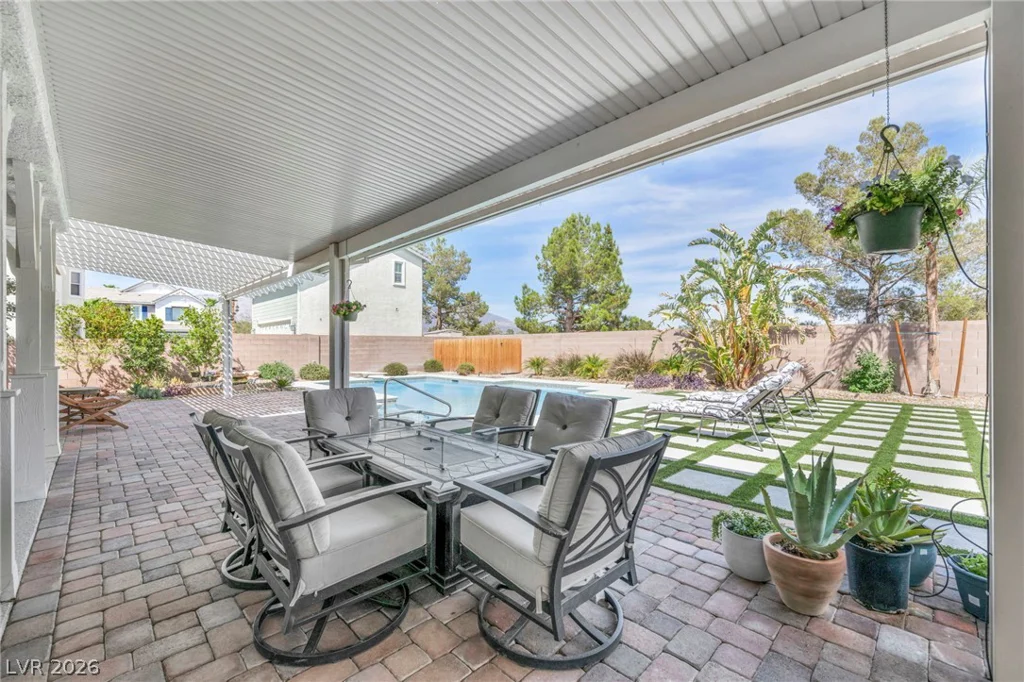 7850 Carolyn Lee, Las Vegas, NV 89131