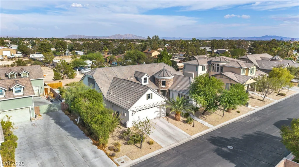 7850 Carolyn Lee, Las Vegas, NV 89131