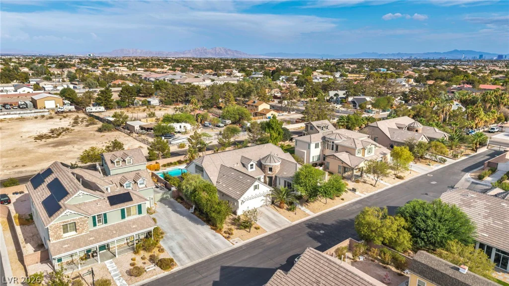 7850 Carolyn Lee, Las Vegas, NV 89131