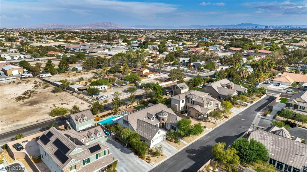7850 Carolyn Lee, Las Vegas, NV 89131