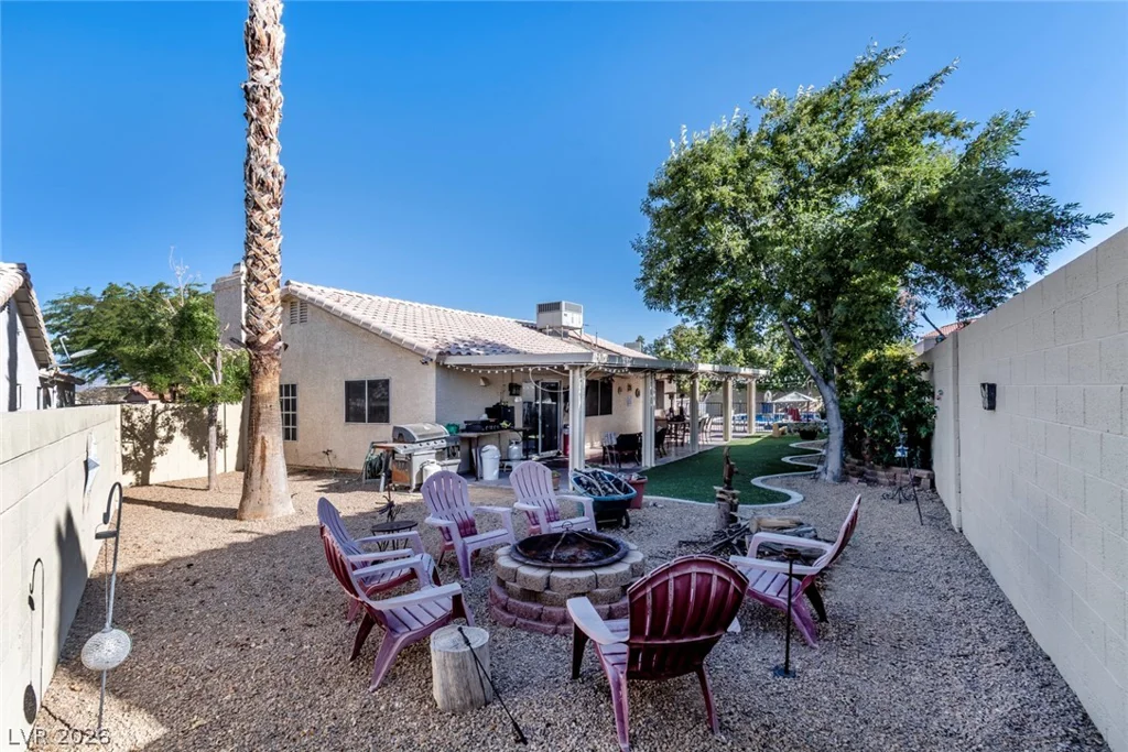 3200 Beamery, North Las Vegas, NV 89032