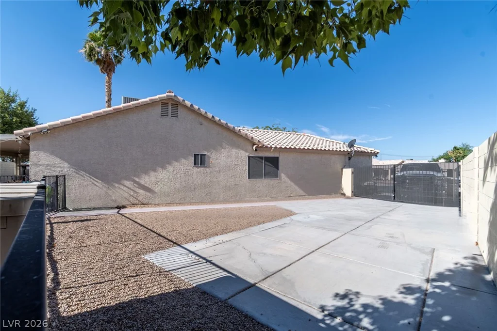 3200 Beamery, North Las Vegas, NV 89032