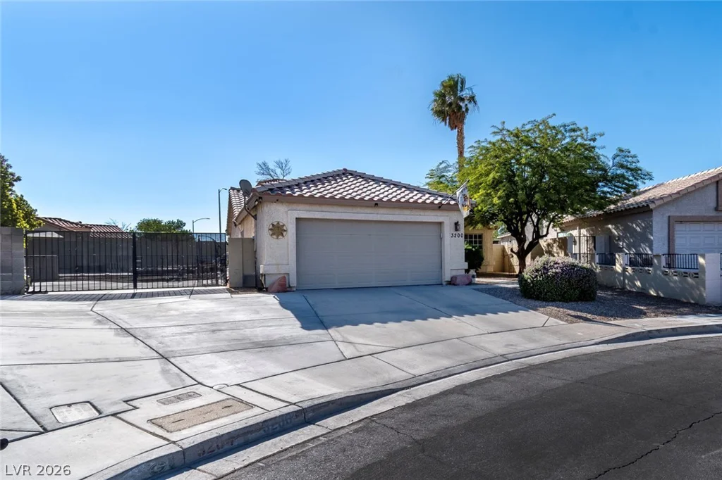 3200 Beamery, North Las Vegas, NV 89032