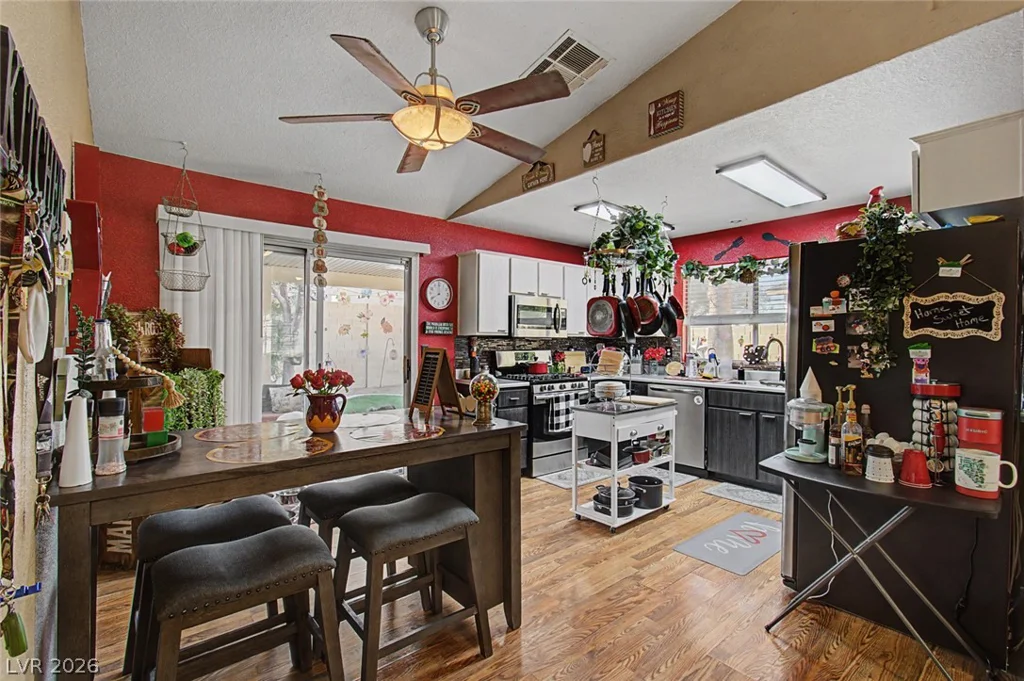 3200 Beamery, North Las Vegas, NV 89032