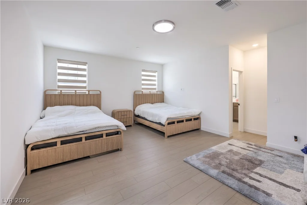 527 Preston Oak, Las Vegas, NV 89138