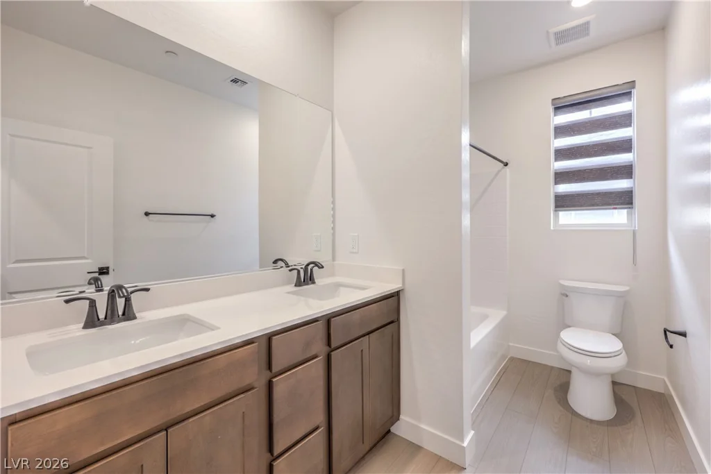 527 Preston Oak, Las Vegas, NV 89138