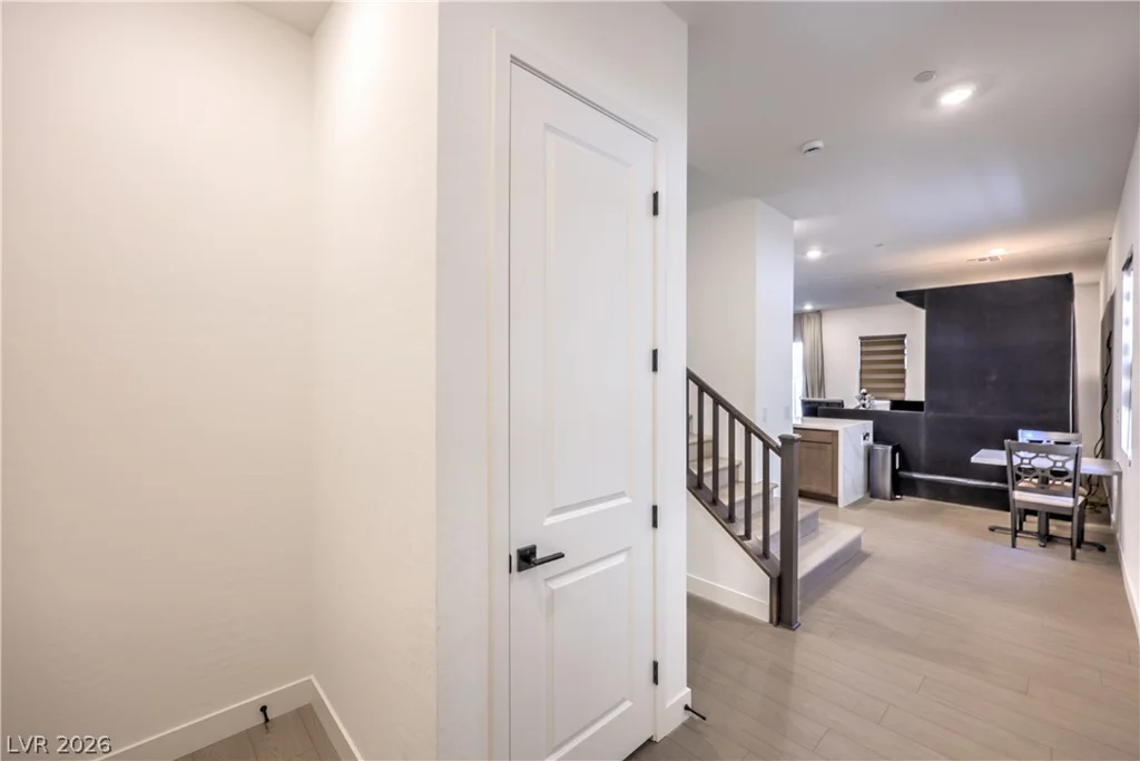 527 Preston Oak, Las Vegas, NV 89138