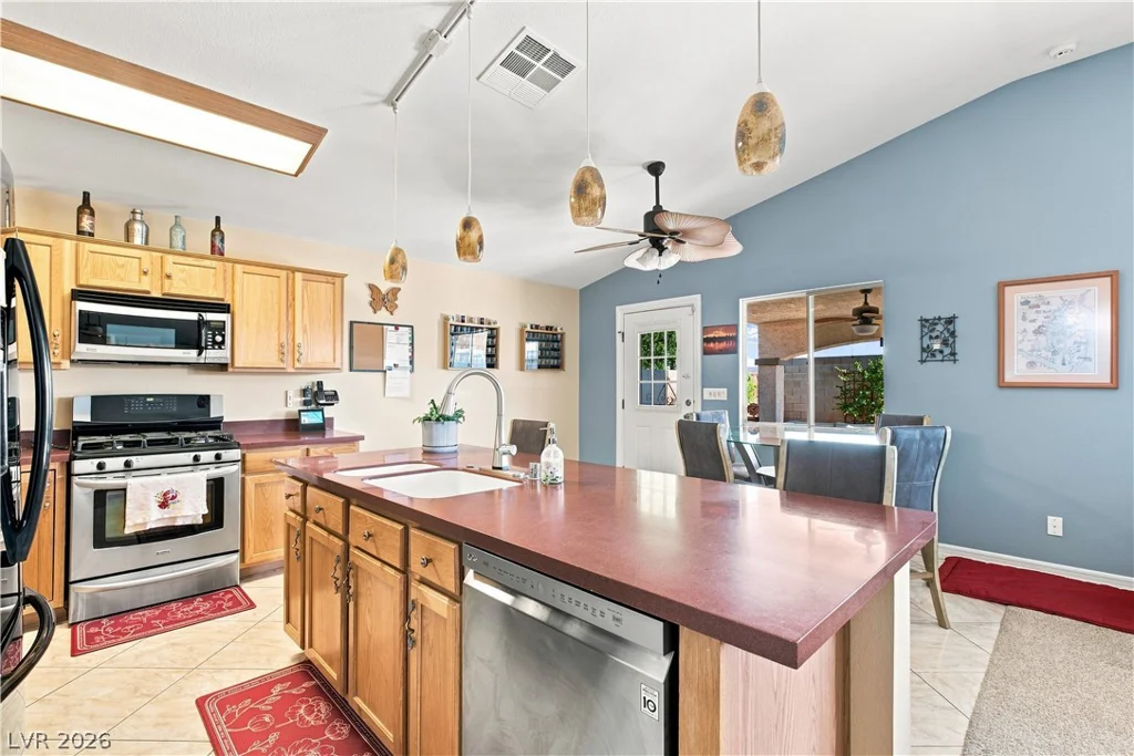833 Dulcet, North Las Vegas, NV 89032