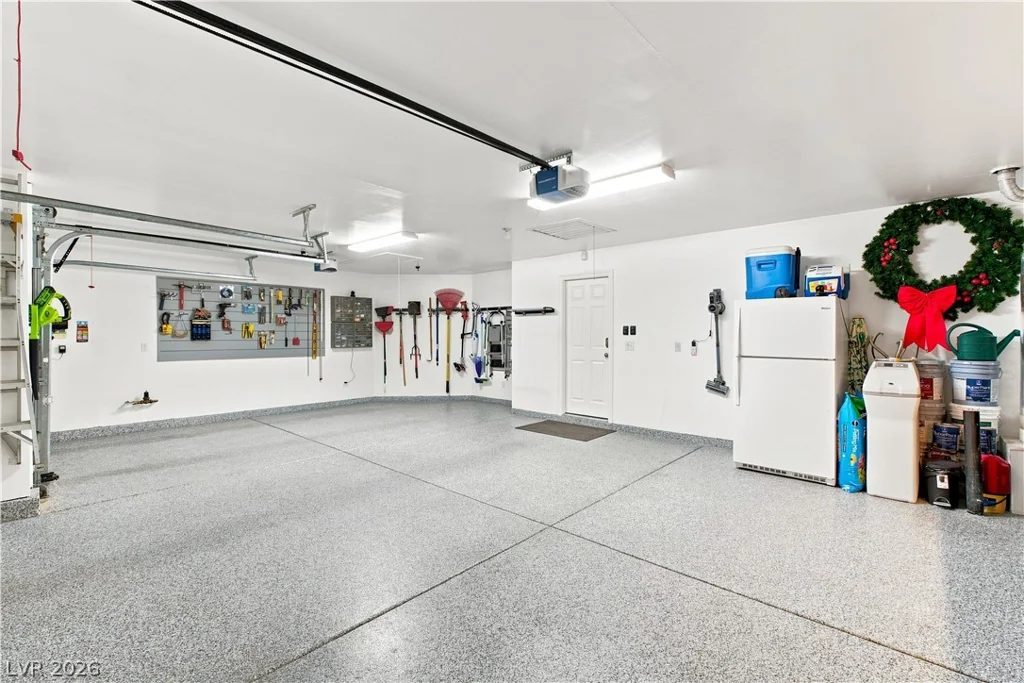 833 Dulcet, North Las Vegas, NV 89032