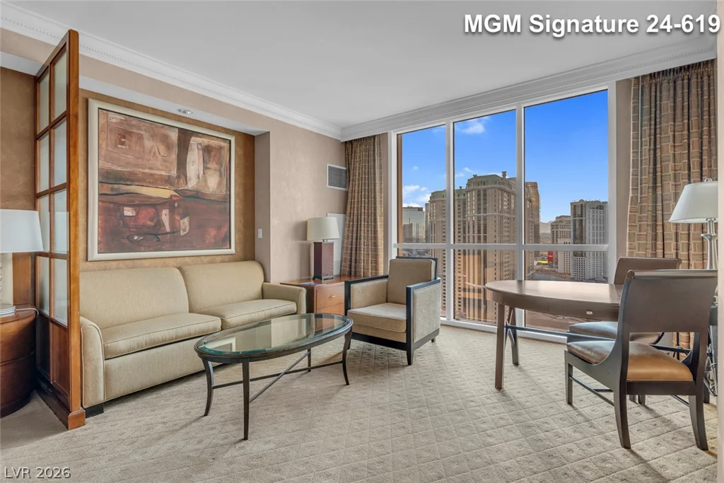 145 Harmon, Las Vegas, NV 89109
