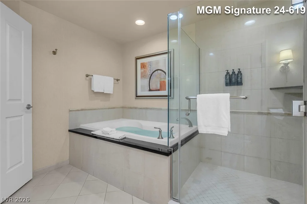 145 Harmon, Las Vegas, NV 89109