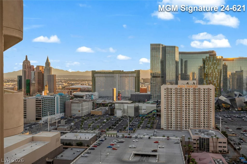 145 Harmon, Las Vegas, NV 89109