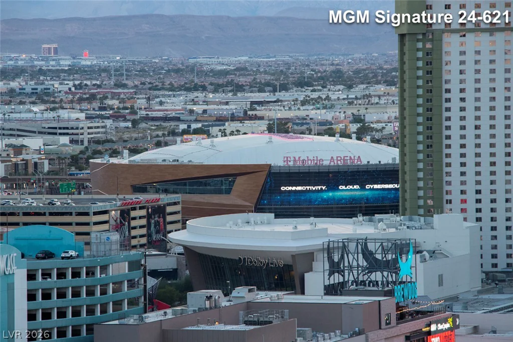 145 Harmon, Las Vegas, NV 89109