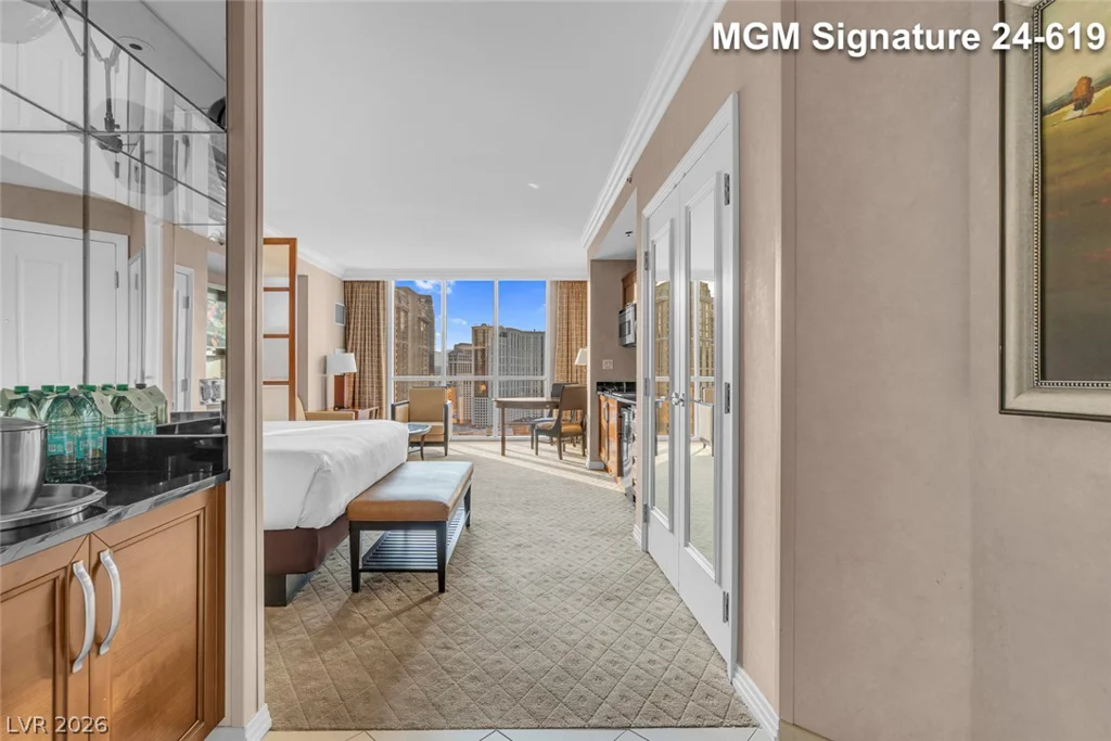 145 Harmon, Las Vegas, NV 89109