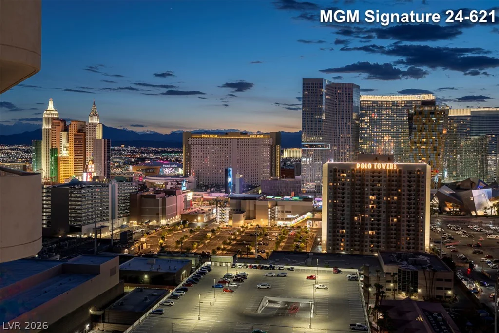145 Harmon, Las Vegas, NV 89109