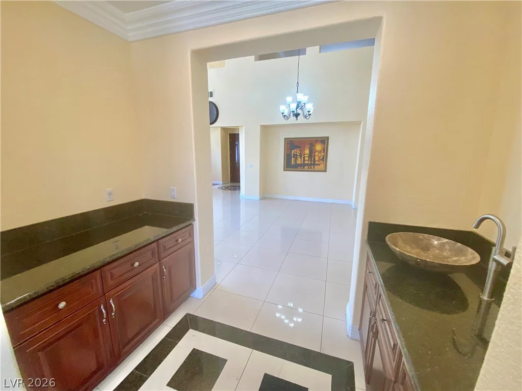 7820 Marker Head, Las Vegas, NV 89178