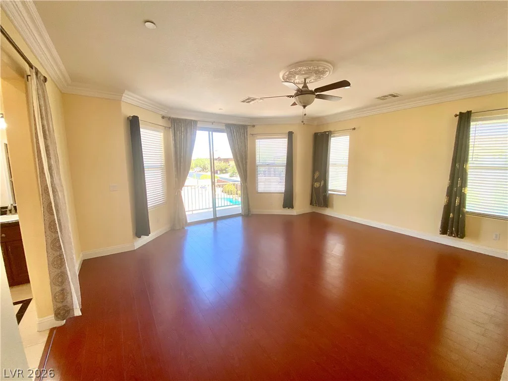 7820 Marker Head, Las Vegas, NV 89178