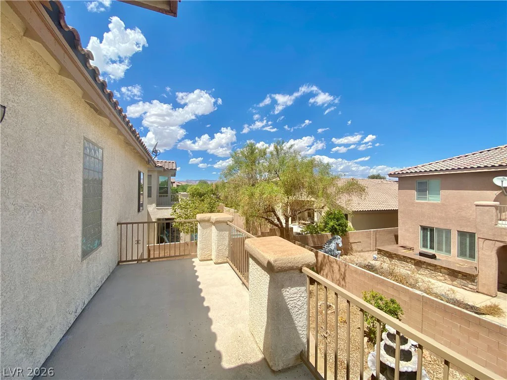 7820 Marker Head, Las Vegas, NV 89178