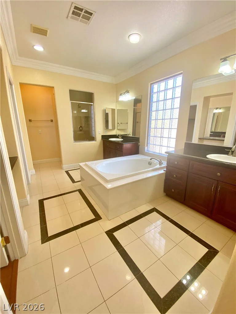7820 Marker Head, Las Vegas, NV 89178