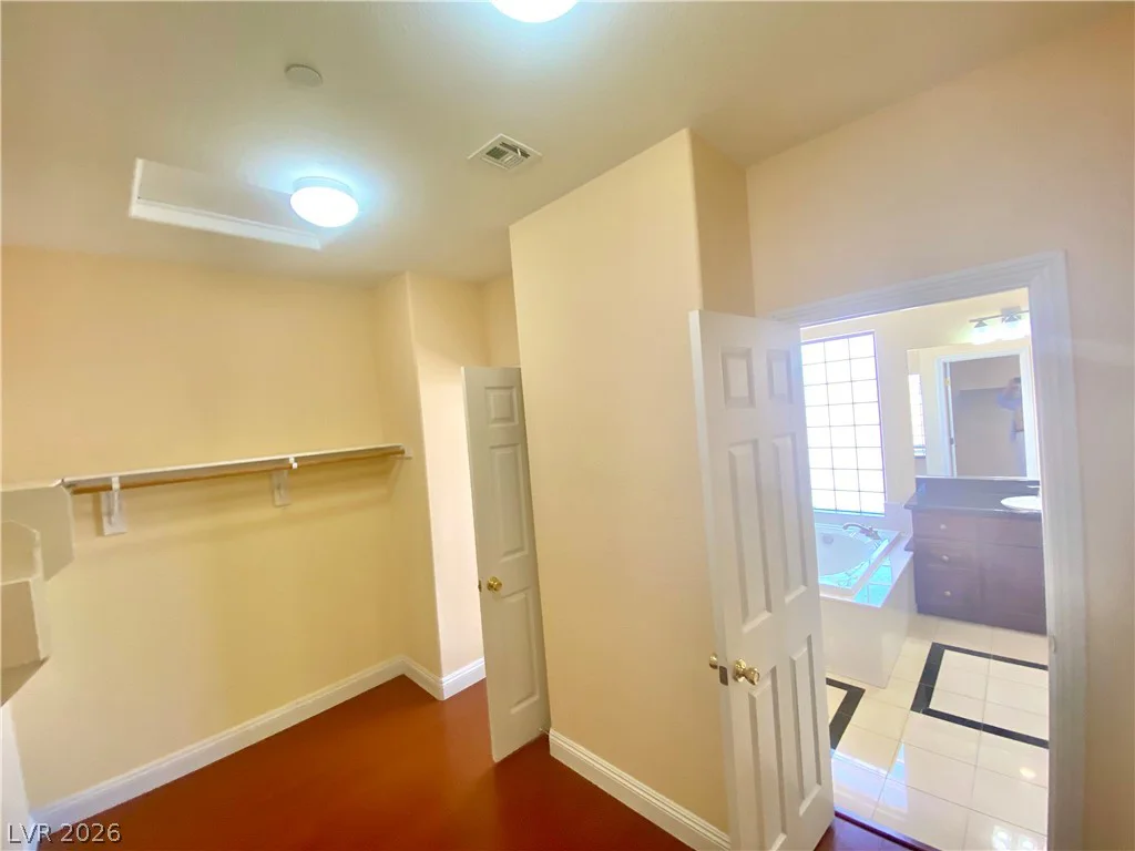 7820 Marker Head, Las Vegas, NV 89178