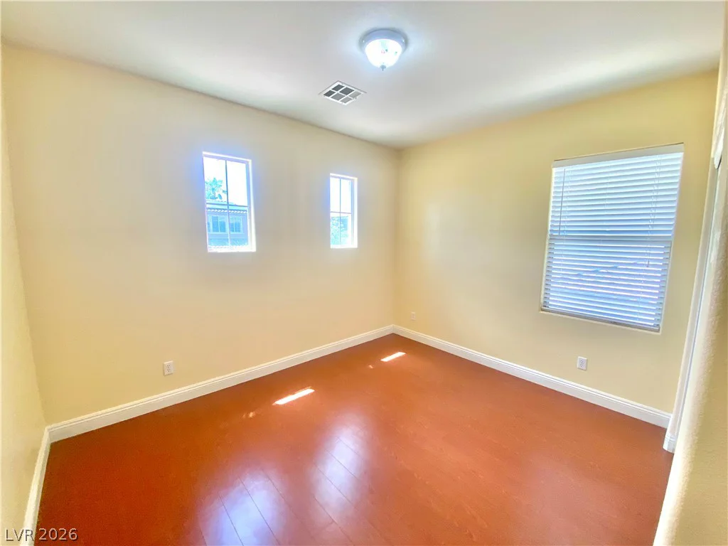 7820 Marker Head, Las Vegas, NV 89178