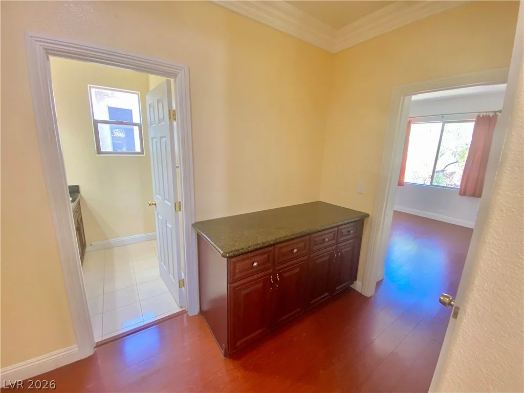 7820 Marker Head, Las Vegas, NV 89178