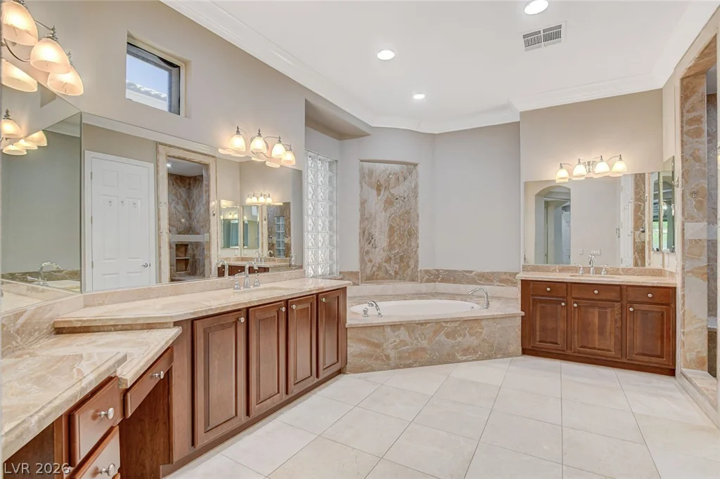 10563 Bambola, Las Vegas, NV 89135