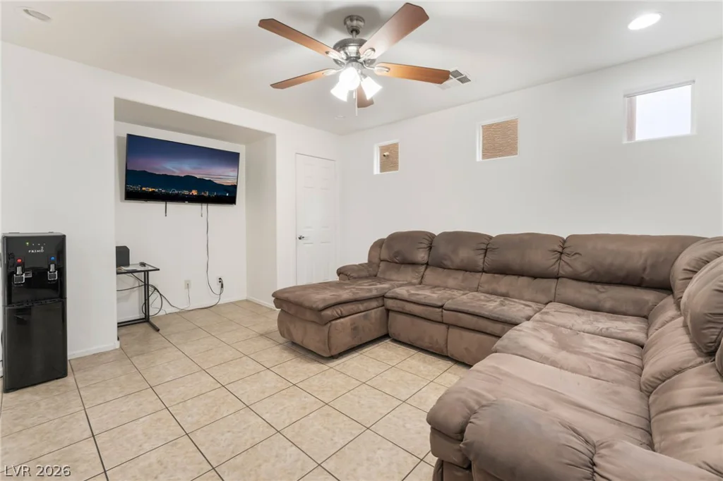 9132 Gabardine, Las Vegas, NV 89149