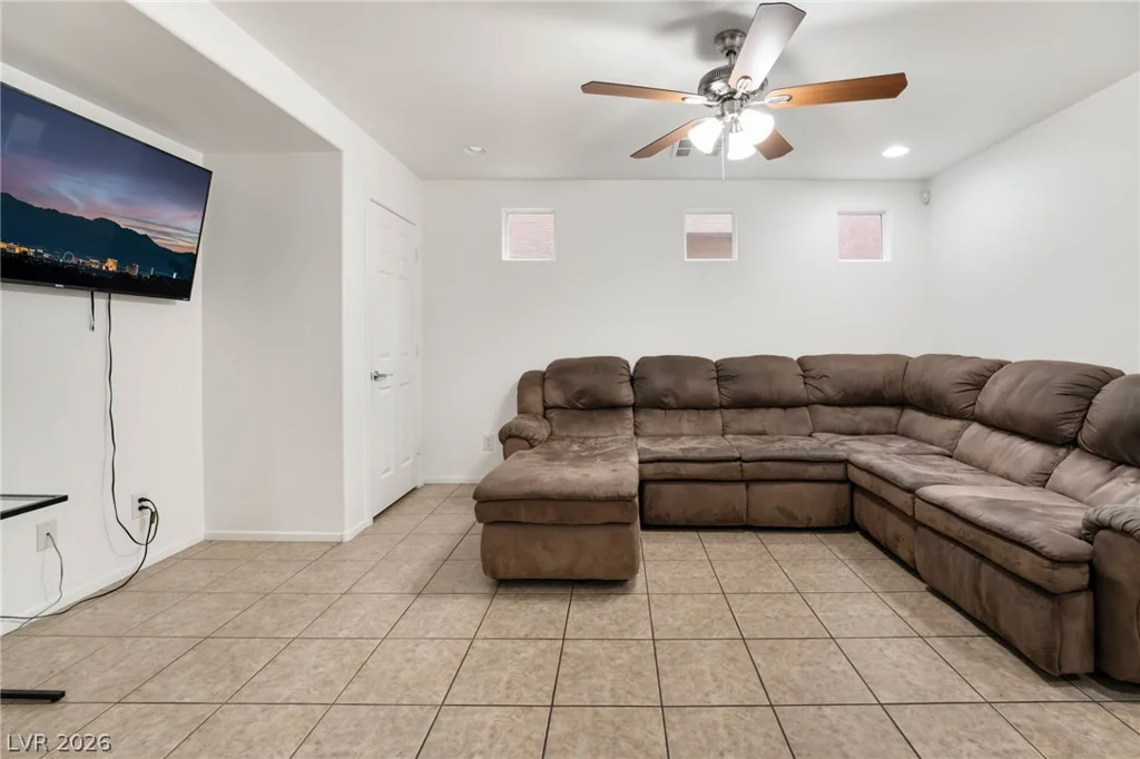 9132 Gabardine, Las Vegas, NV 89149