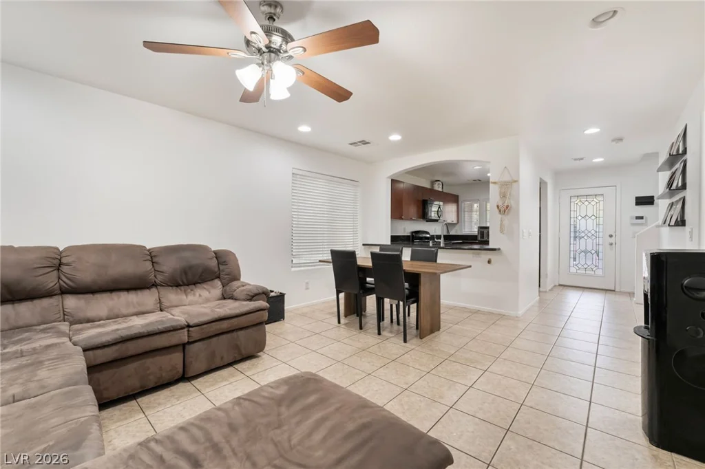 9132 Gabardine, Las Vegas, NV 89149
