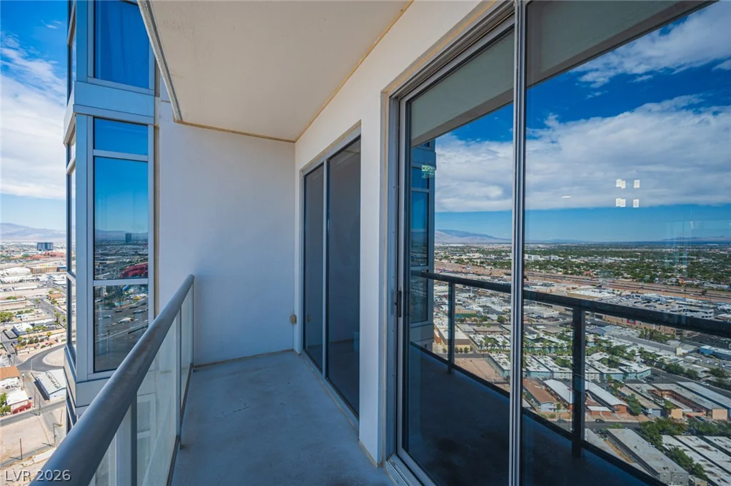 200 Sahara, Las Vegas, NV 89102