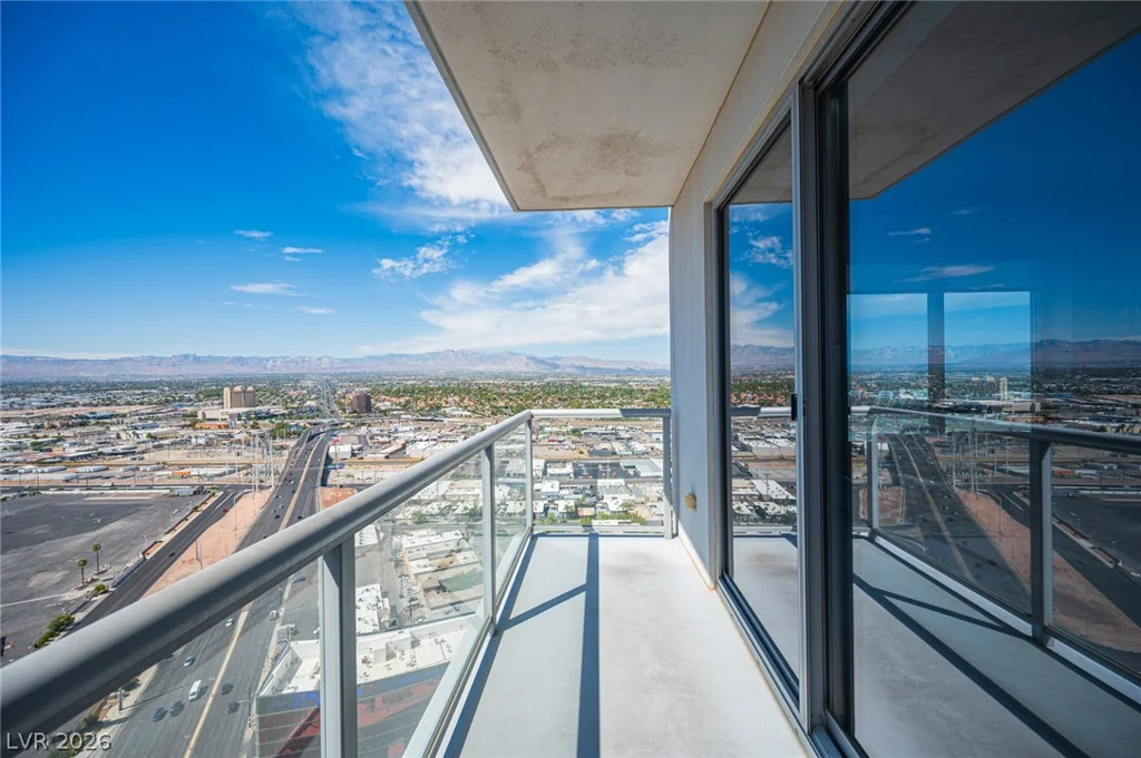 200 Sahara, Las Vegas, NV 89102