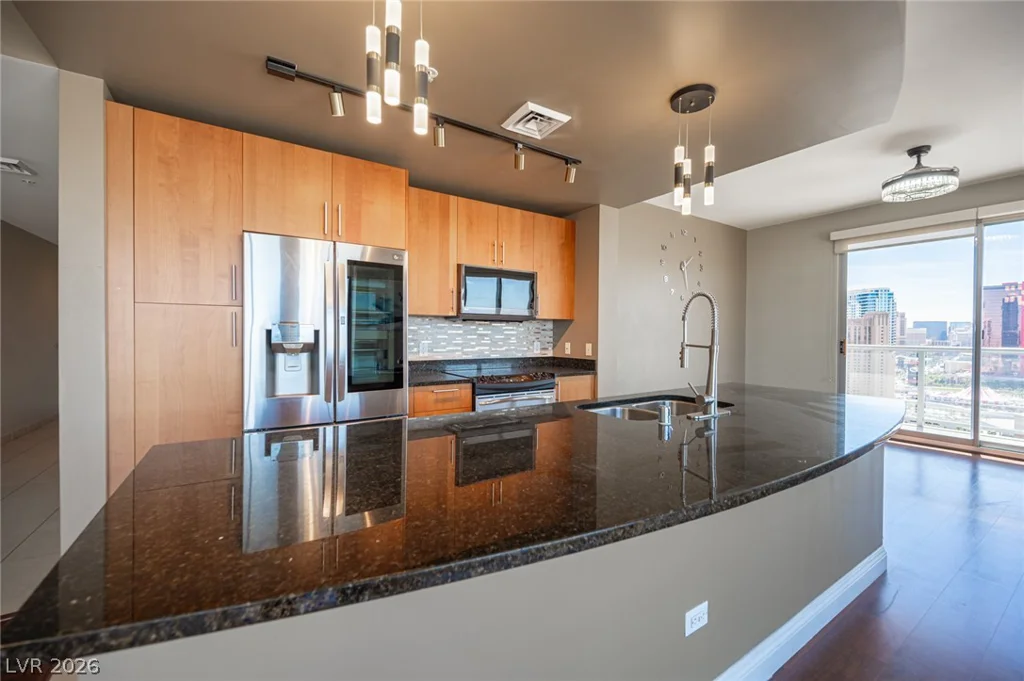 200 Sahara, Las Vegas, NV 89102