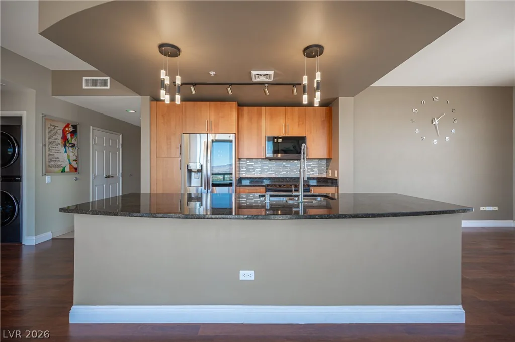 200 Sahara, Las Vegas, NV 89102