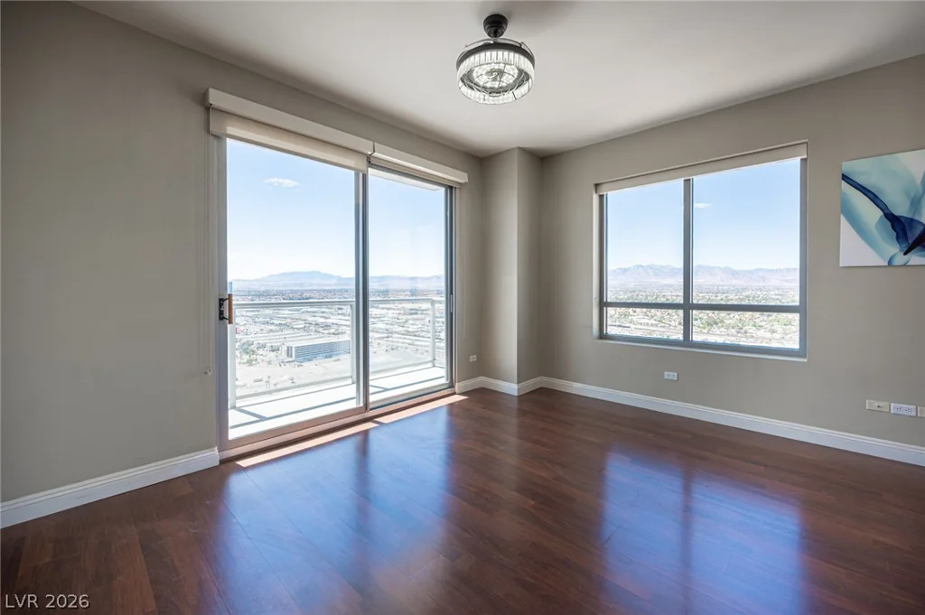 200 Sahara, Las Vegas, NV 89102