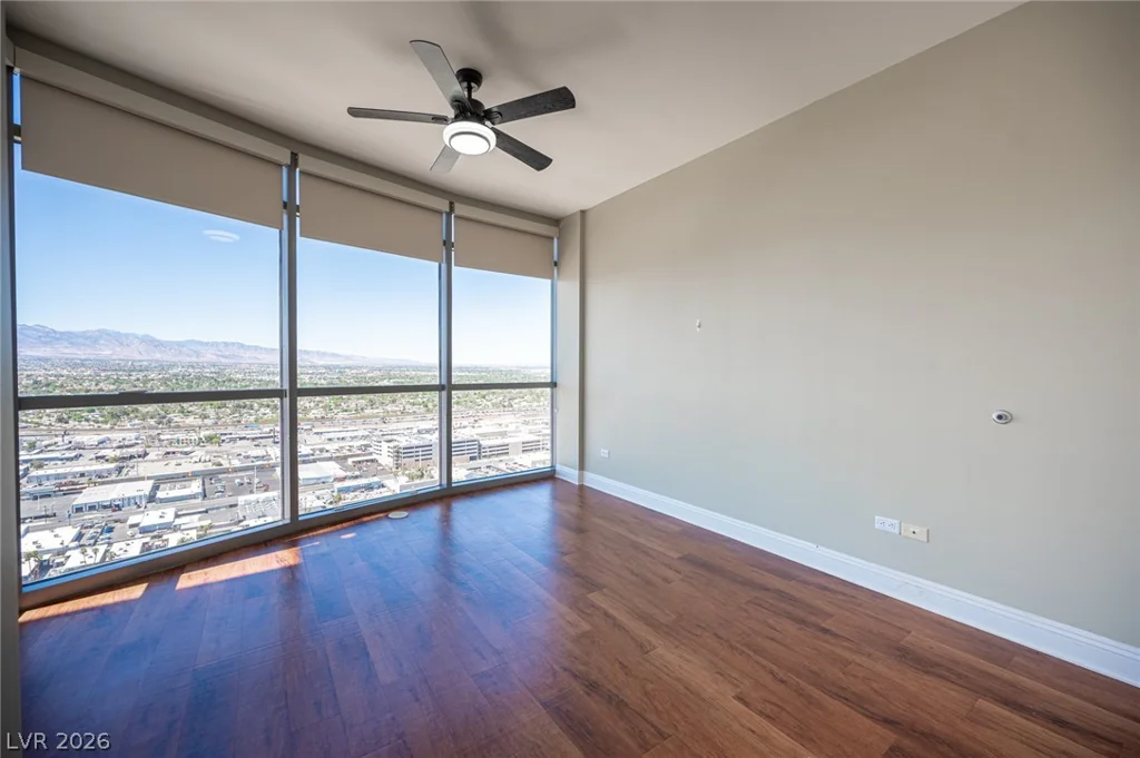 200 Sahara, Las Vegas, NV 89102