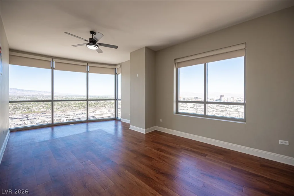 200 Sahara, Las Vegas, NV 89102