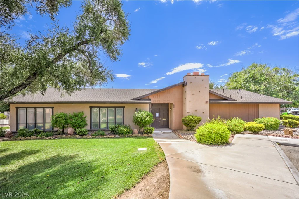 513 Starfire, Las Vegas, NV 89107