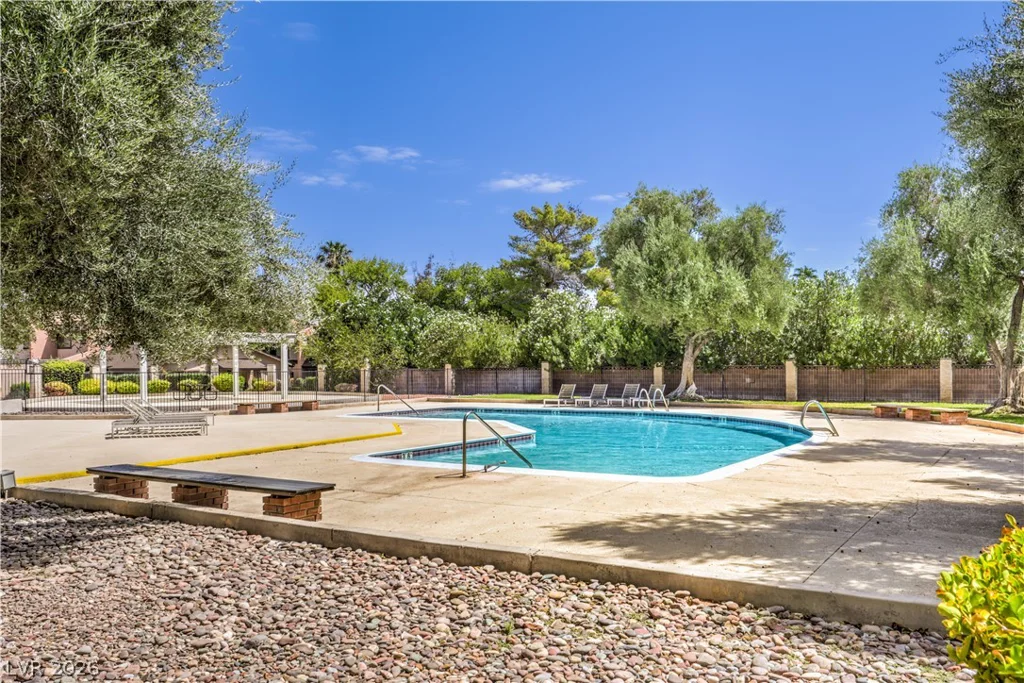 513 Starfire, Las Vegas, NV 89107