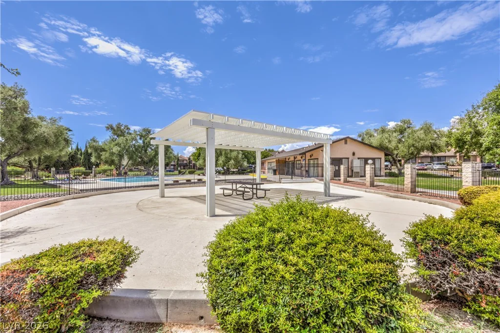 513 Starfire, Las Vegas, NV 89107