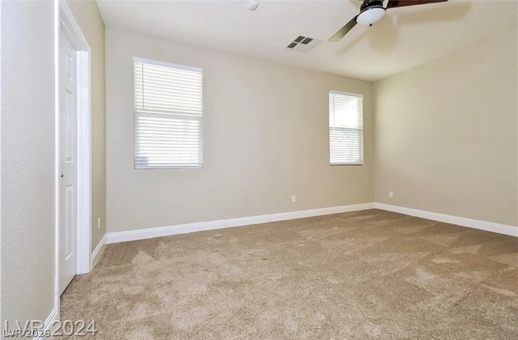 5012 Charlo, Las Vegas, NV 89131