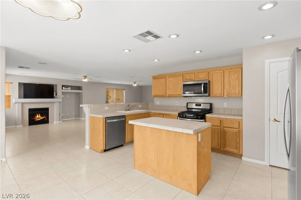 7736 Golden Filly, Las Vegas, NV 89131
