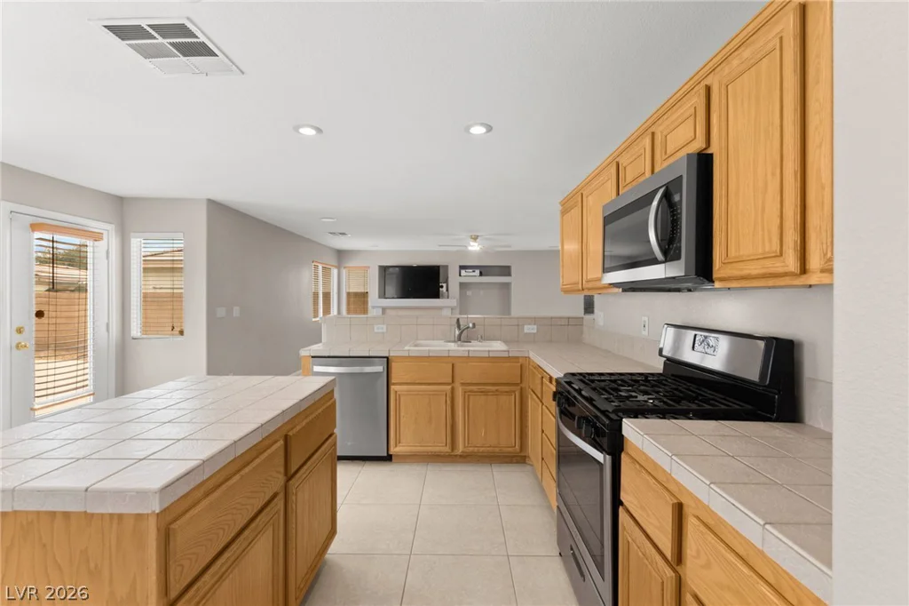 7736 Golden Filly, Las Vegas, NV 89131