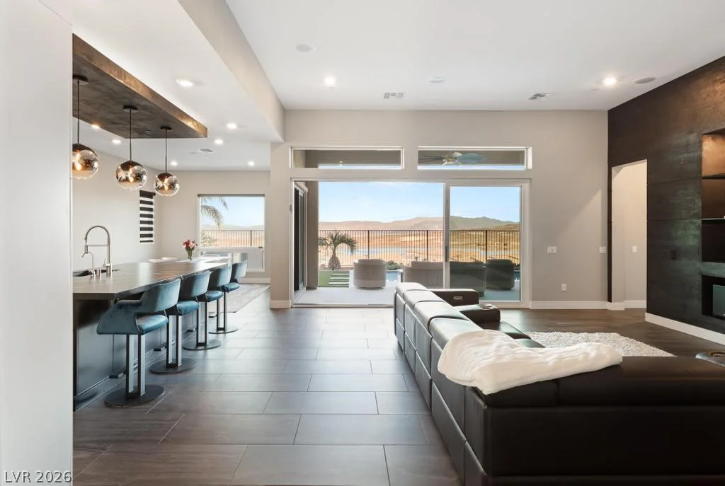 36 Thorn Creek, Henderson, NV 89011